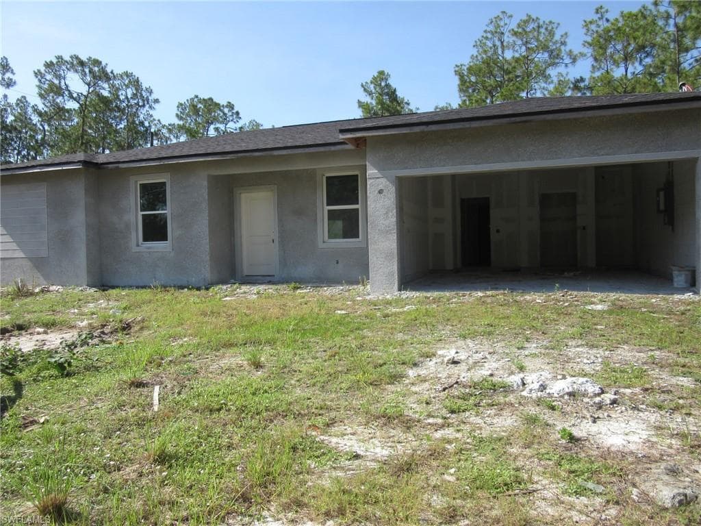 702 E 15th ST LEHIGH ACRES, FL 33972