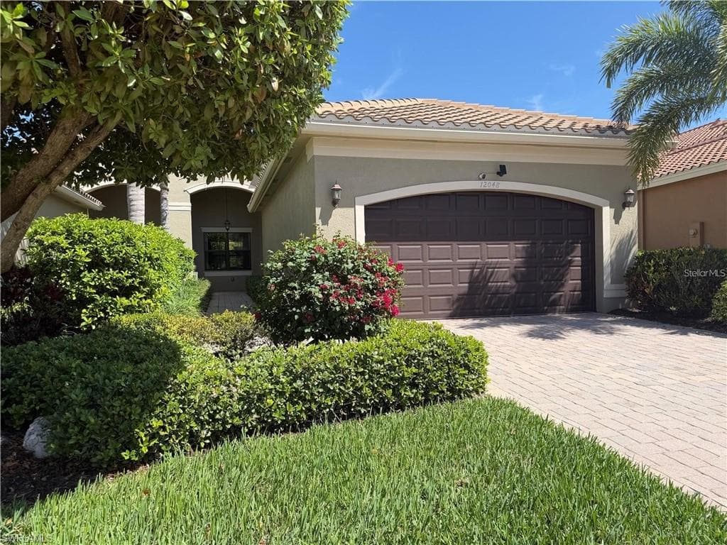 12048 Five Waters CIR FORT MYERS, FL 33913