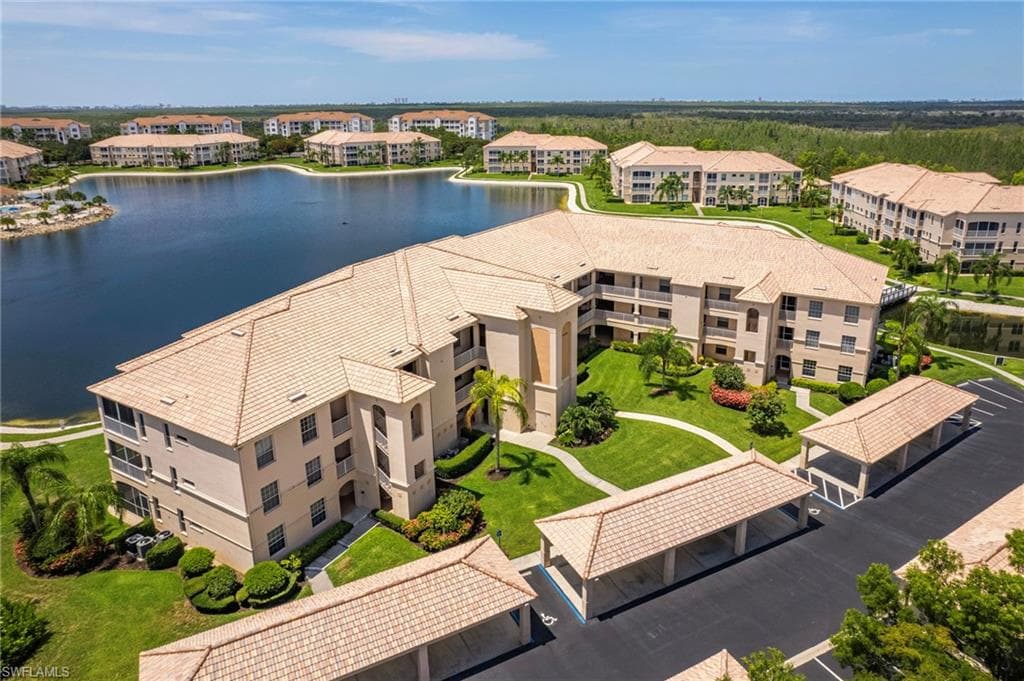 9180 Southmont CV 206 FORT MYERS, FL 33908