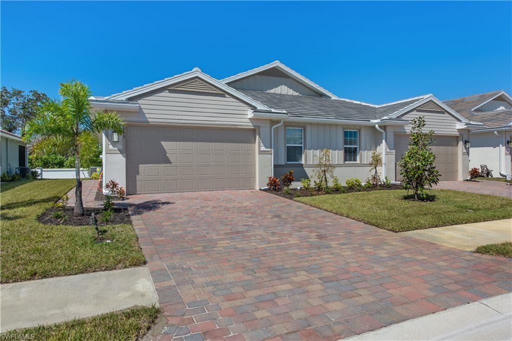 1093 Tranquil Brook DR NAPLES, FL 34114