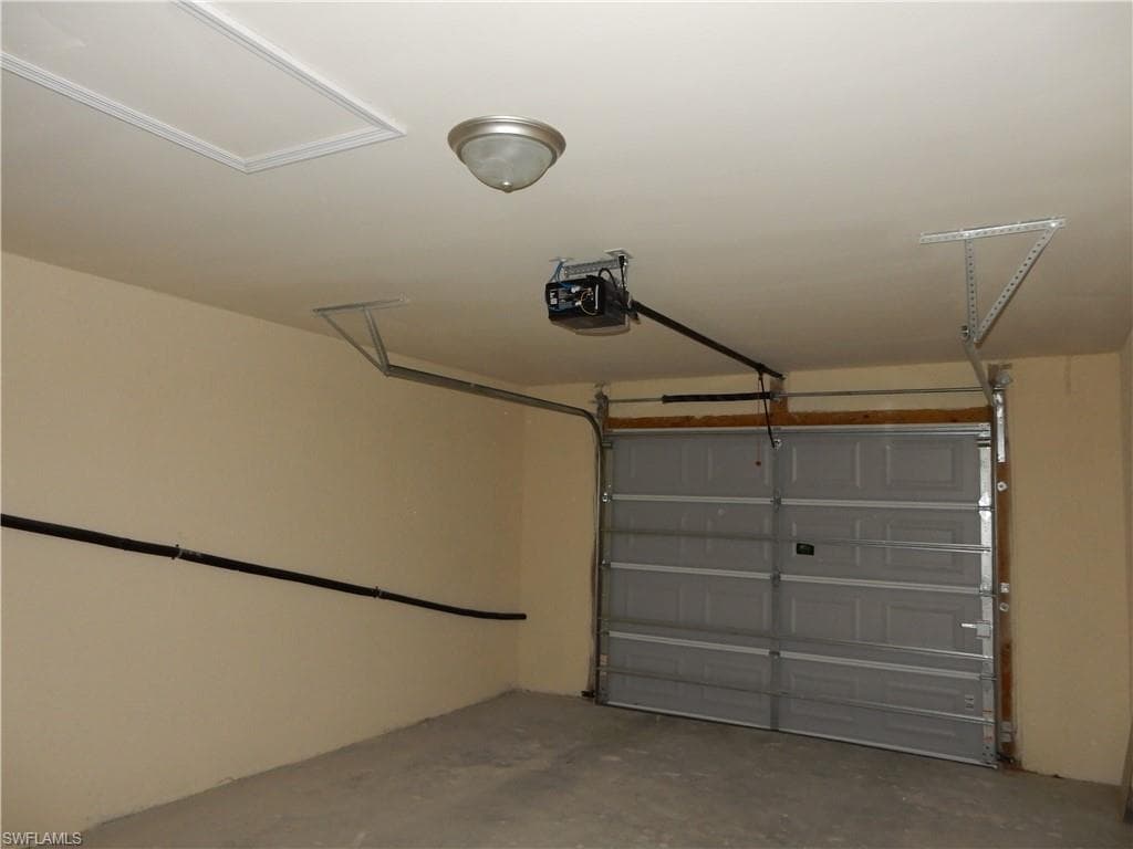 832 Gleason PKWY CAPE CORAL, FL 33914