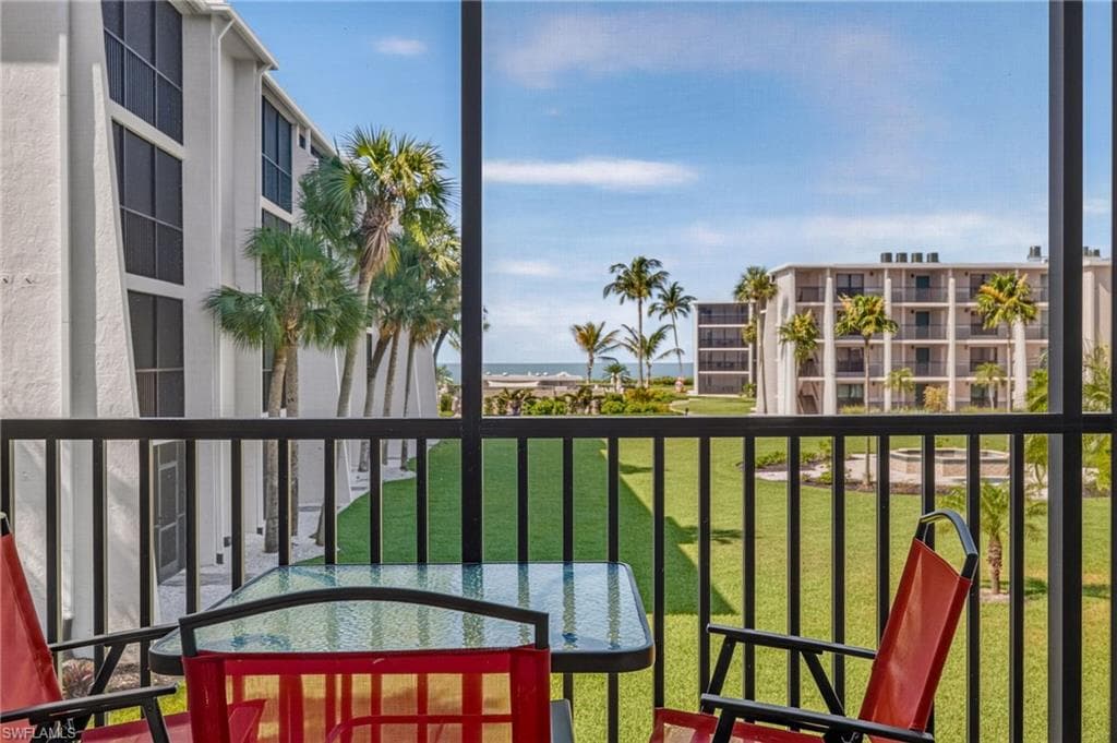 1501 Middle Gulf DR 208H SANIBEL, FL 33957