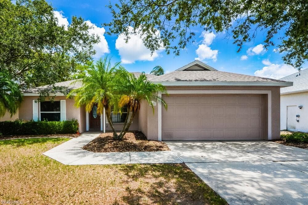 4637 72nd CT E BRADENTON, FL 34203