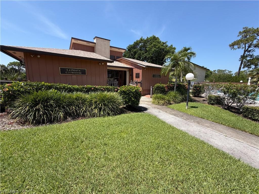 5713 Foxlake DR 2 NORTH FORT MYERS, FL 33917