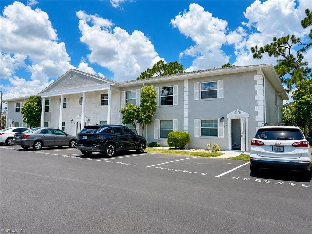 7074 Nantucket CIR 5 NORTH FORT MYERS, FL 33917