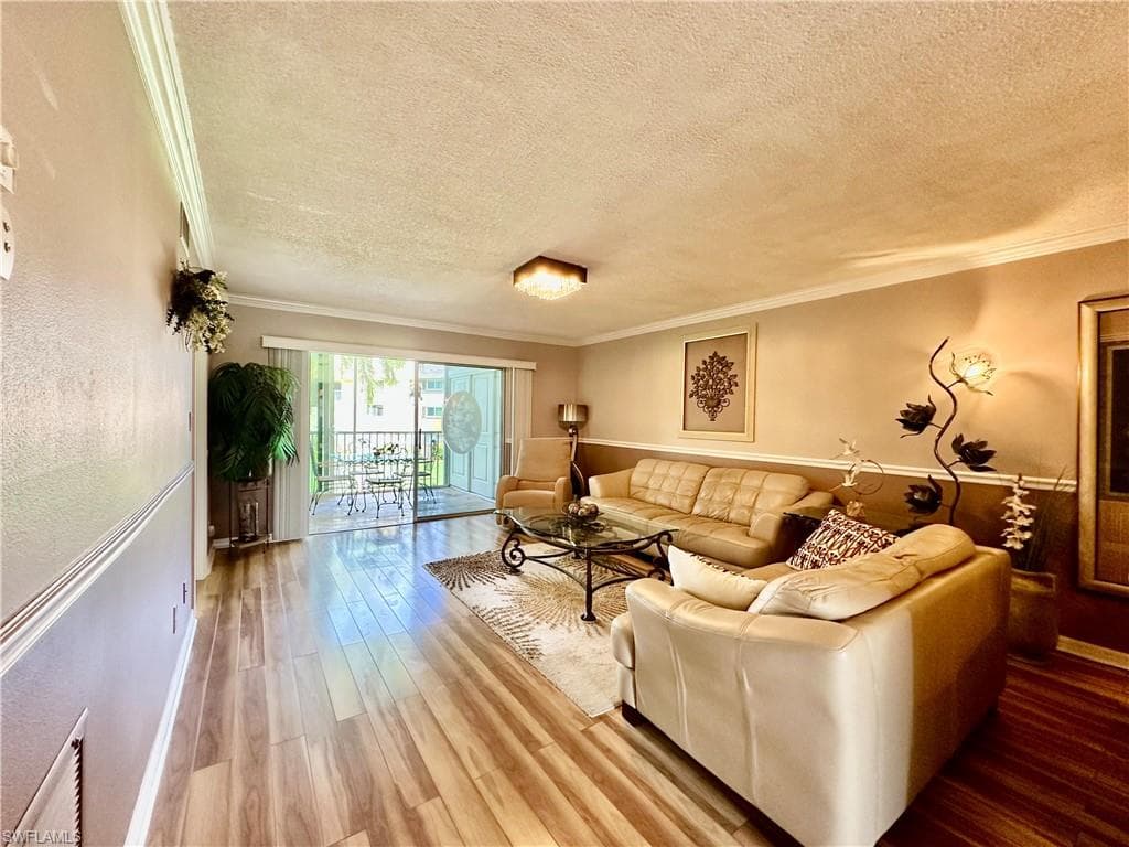 5467 Rattlesnake Hammock RD C207 NAPLES, FL 34113
