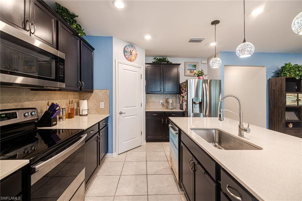 10795 Marlberry WAY NORTH FORT MYERS, FL 33917