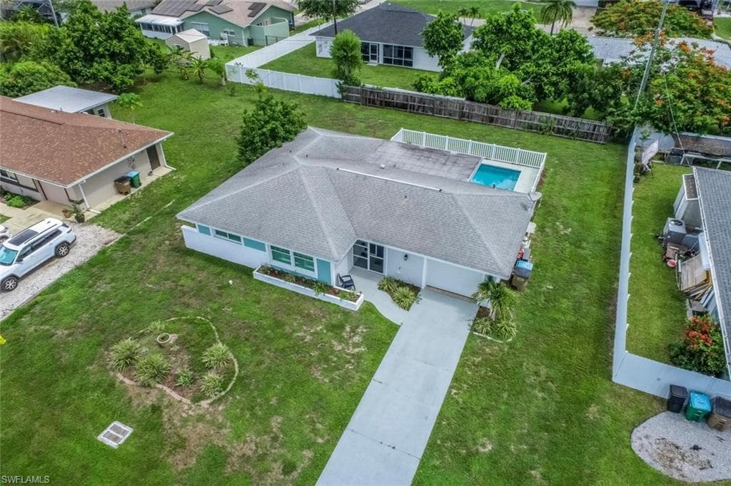 117 SE 45th TER CAPE CORAL, FL 33904