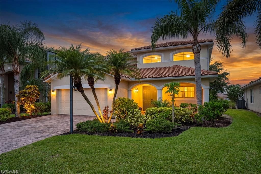 1541 Birdie DR NAPLES, FL 34120