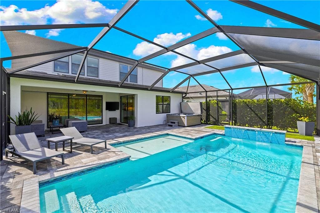 20104 Kingmont DR ESTERO, FL 33928