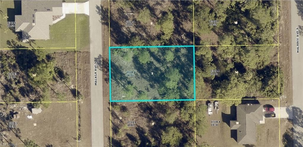 323 Malaga AVE S LEHIGH ACRES, FL 33974