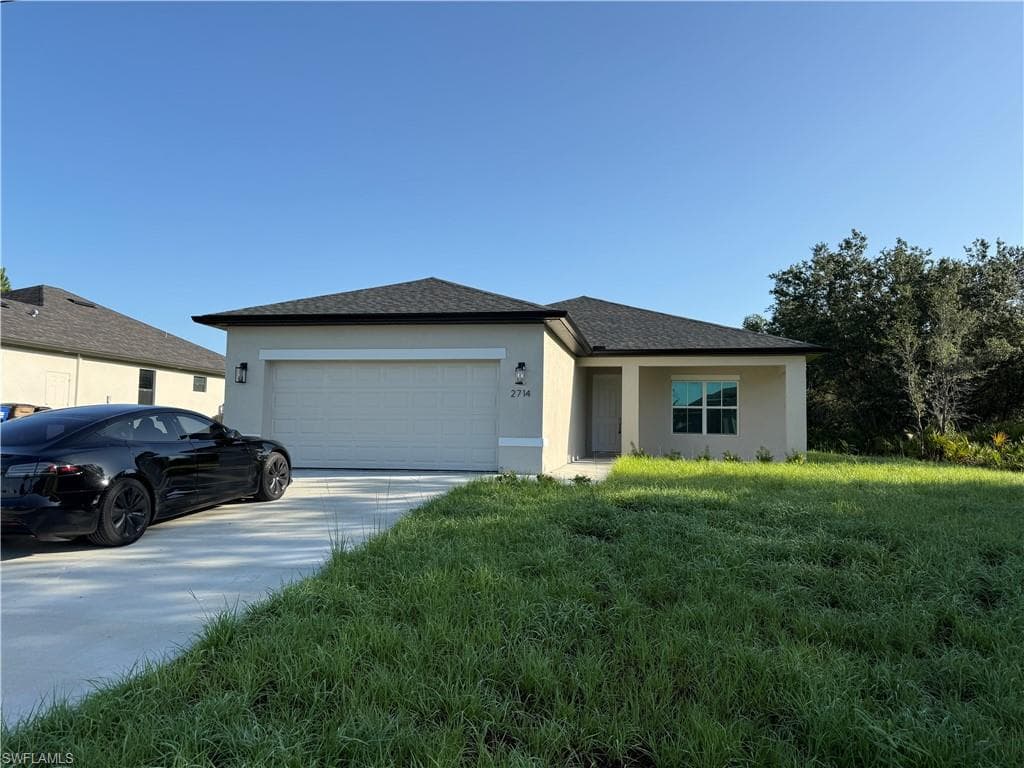 2714 47th ST W LEHIGH ACRES, FL 33971