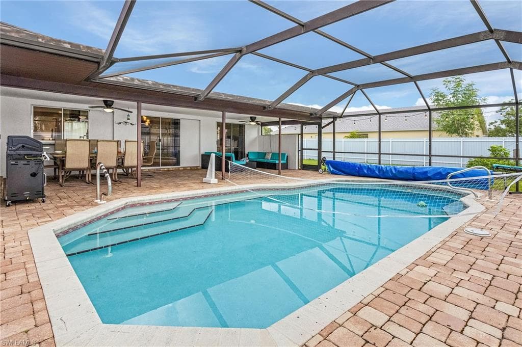 1721 SE 6th LN CAPE CORAL, FL 33990