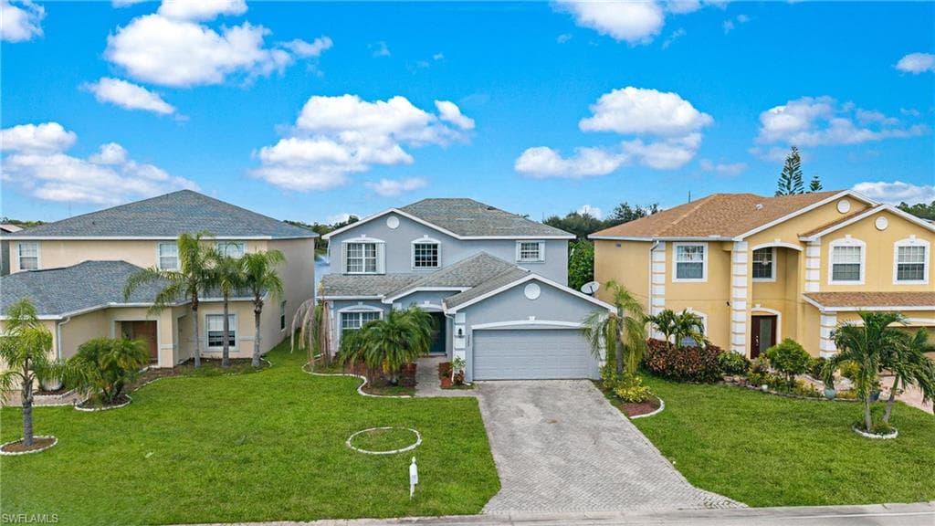 8285 Silver Birch WAY LEHIGH ACRES, FL 33971