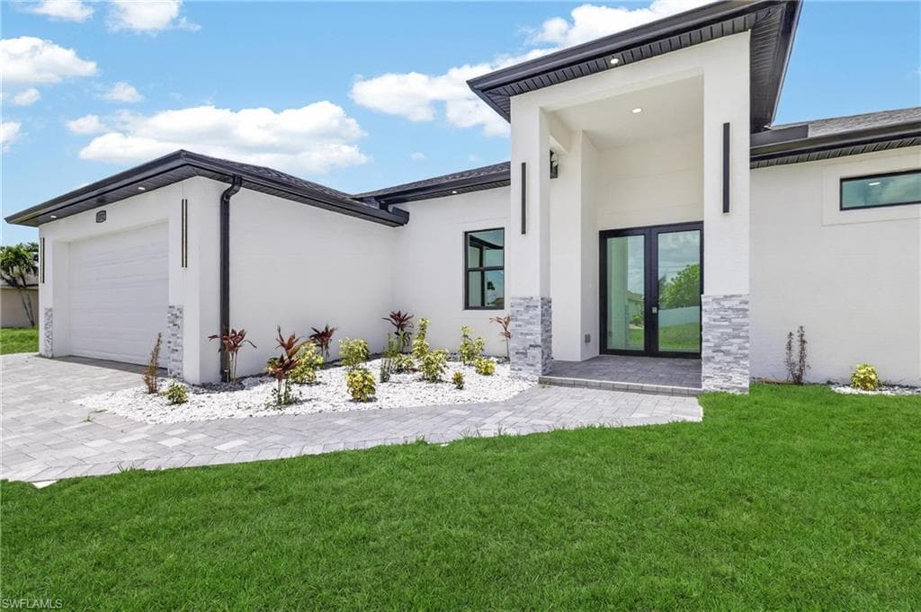 1312 NE 5th AVE CAPE CORAL, FL 33909