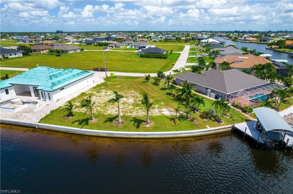 1414 NW 37th PL CAPE CORAL, FL 33993
