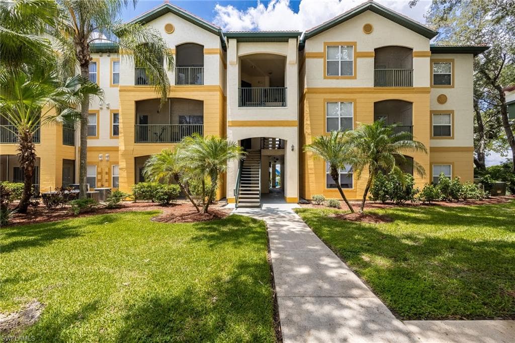 11480 Villa Grand 116 FORT MYERS, FL 33913