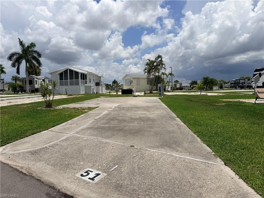 19681 Summerlin #51D RD FORT MYERS, FL 33908