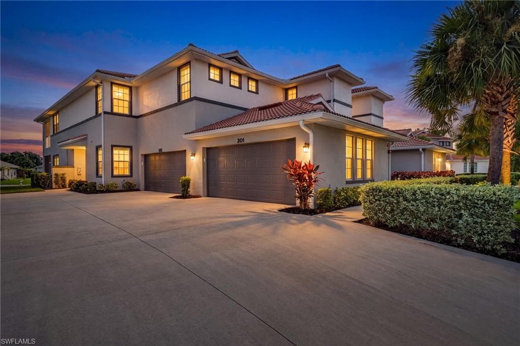 12051 Santaluz DR 201 FORT MYERS, FL 33913