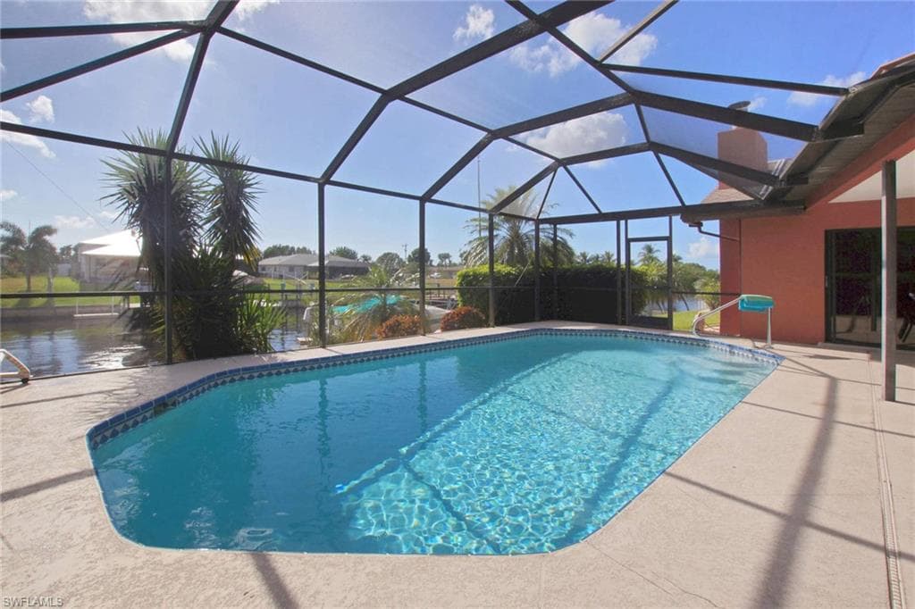 1422 SE 12th TER CAPE CORAL, FL 33990