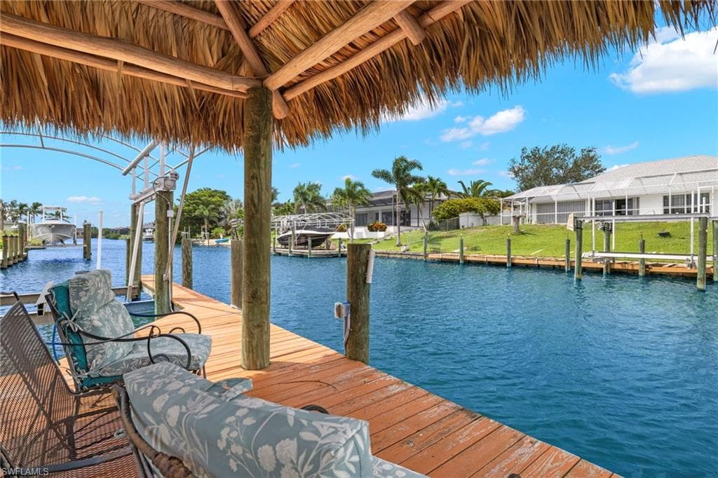 1023 SE 15th ST CAPE CORAL, FL 33990