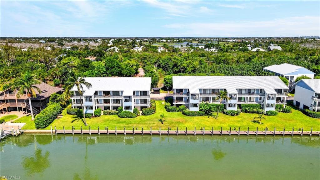 1250 Tennisplace CT E22 SANIBEL, FL 33957