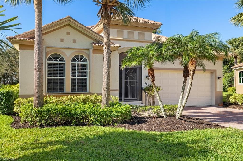 8872 King Henry CT FORT MYERS, FL 33908
