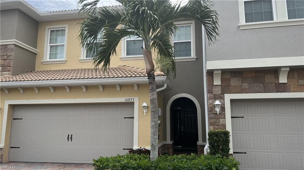10833 Alvara WAY BONITA SPRINGS, FL 34135
