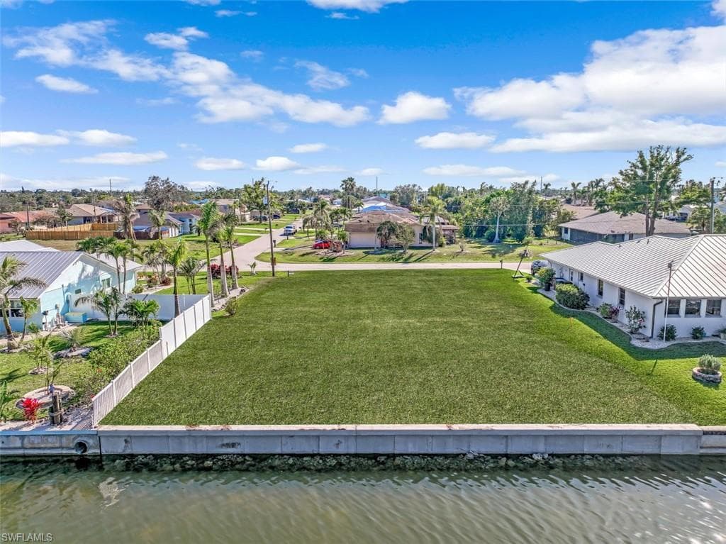 2011 NE 2nd ST CAPE CORAL, FL 33909