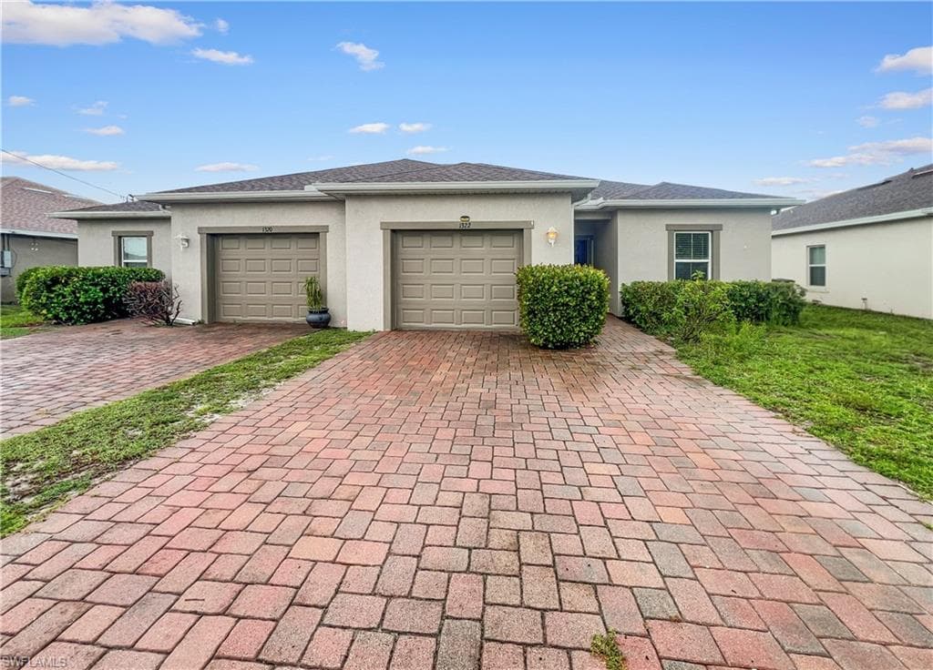 1322 Trafalgar PKWY CAPE CORAL, FL 33991
