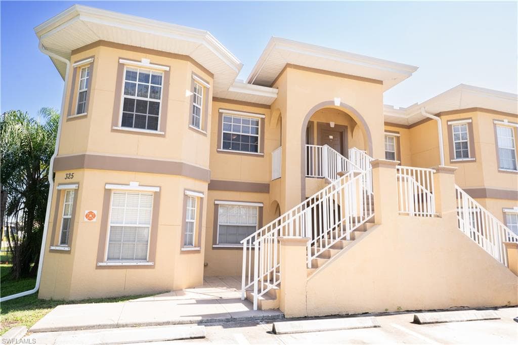 325/327 SE 23rd AVE CAPE CORAL, FL 33990