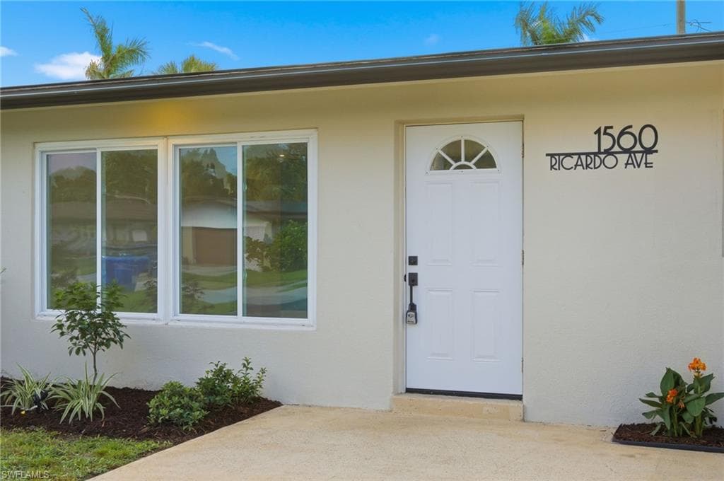 1560 Ricardo AVE FORT MYERS, FL 33901