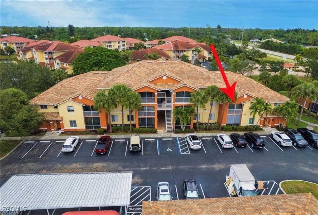 6461 Aragon WAY 208 FORT MYERS, FL 33966