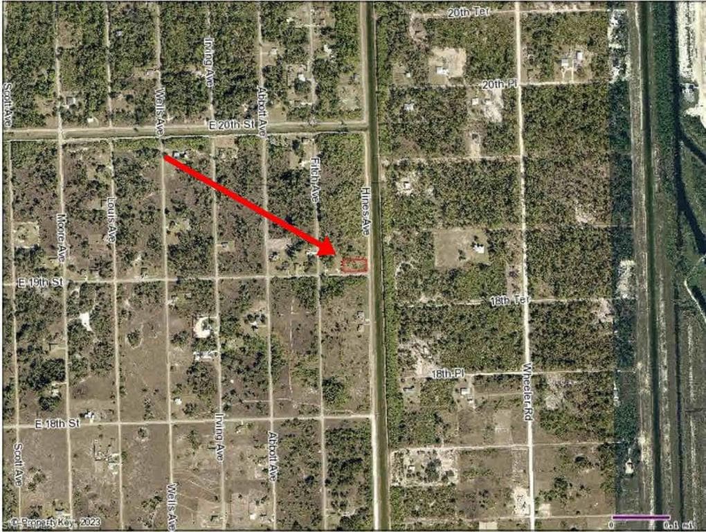 1901 Hines AVE LEHIGH ACRES, FL 33972