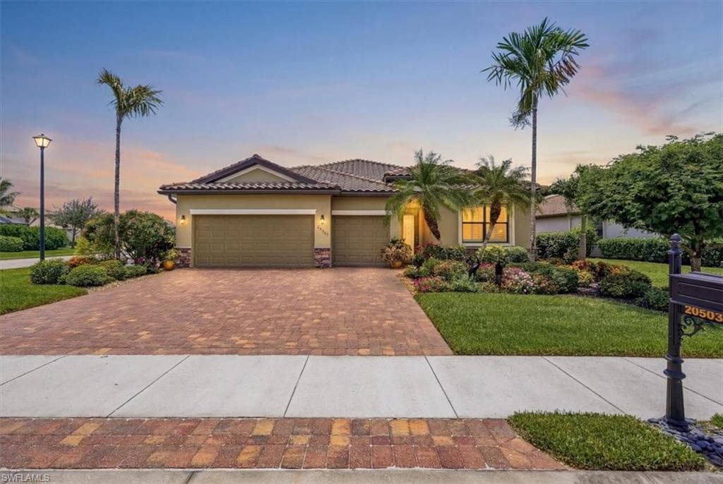 20503 Black Tree LN ESTERO, FL 33928