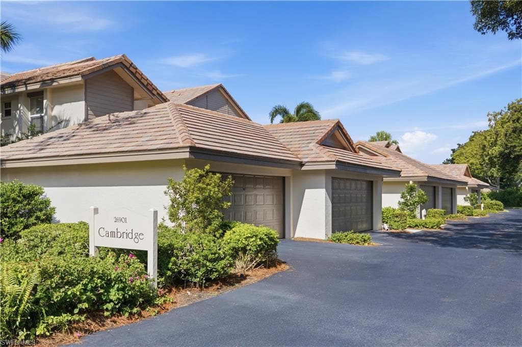 26901 Wedgewood DR 101 BONITA SPRINGS, FL 34134
