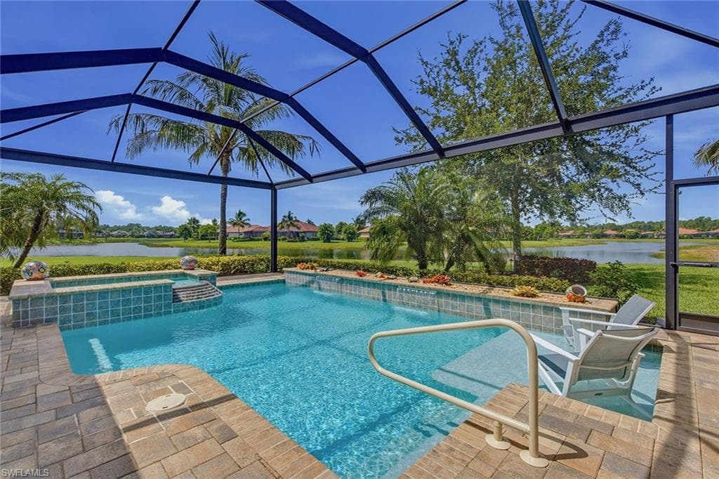 9454 Lagomar CT NAPLES, FL 34114