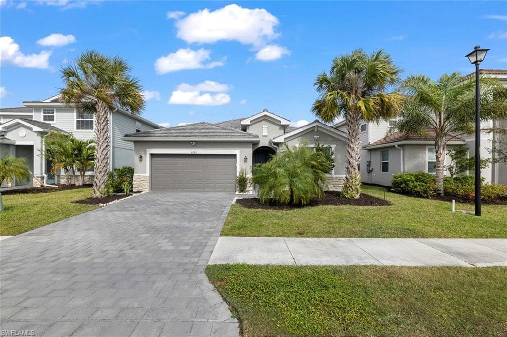 2225 Cara Cara WAY NAPLES, FL 34120