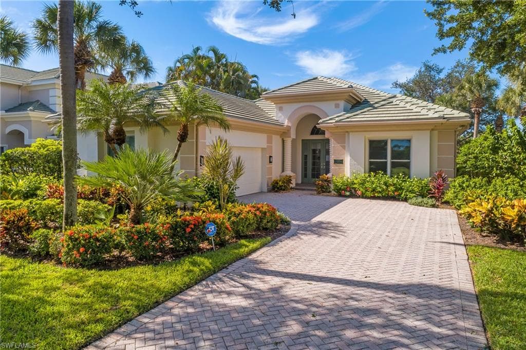 23331 Foxberry LN ESTERO, FL 34135