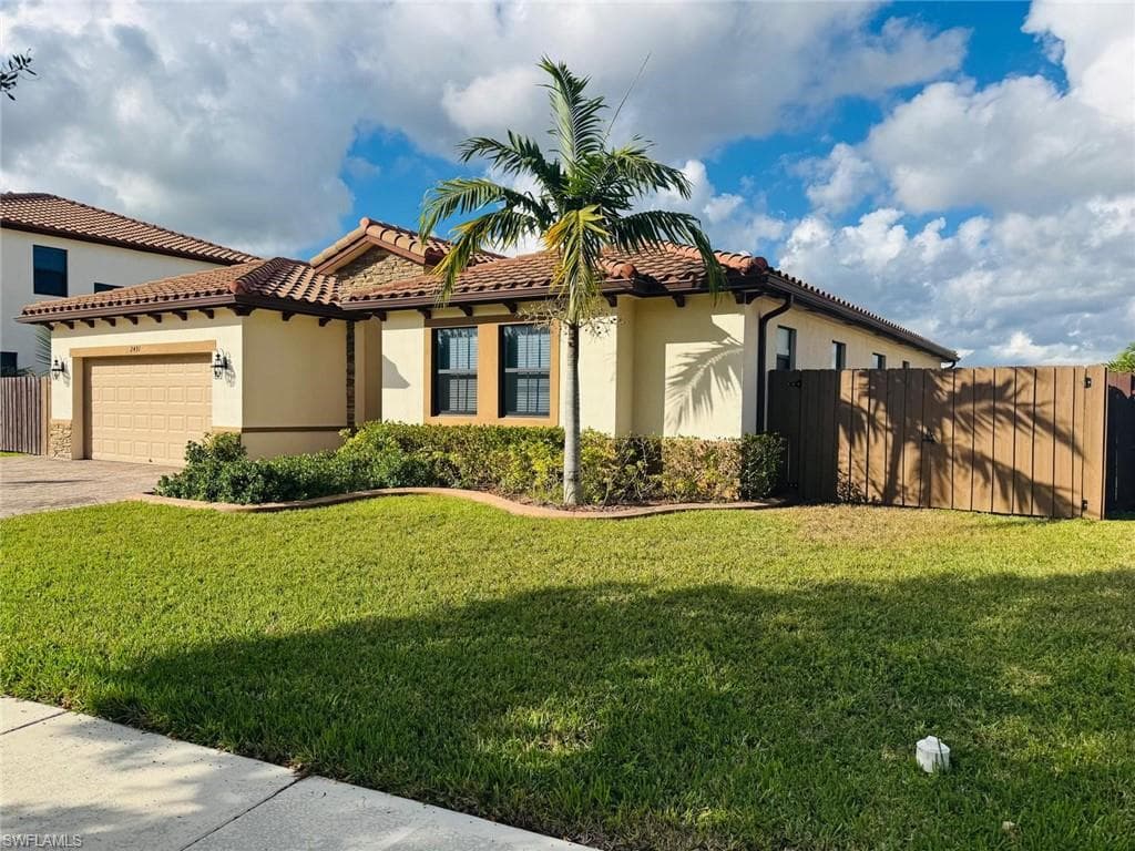 2491 SE 2nd ST HOMESTEAD, FL 33033