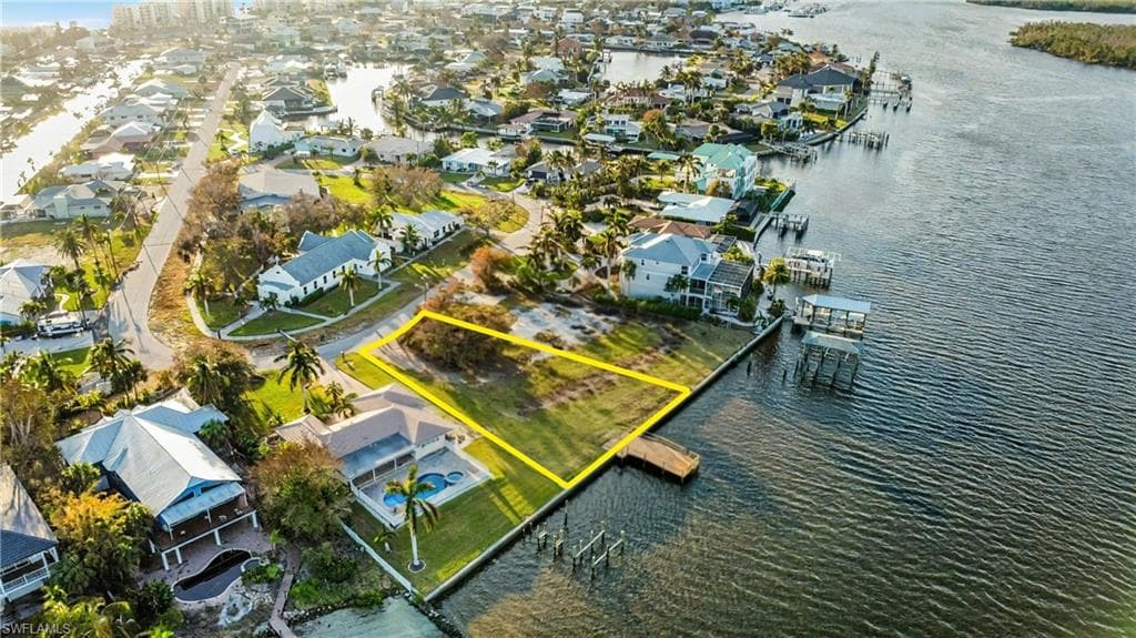 5630 Williams DR FORT MYERS BEACH, FL 33931