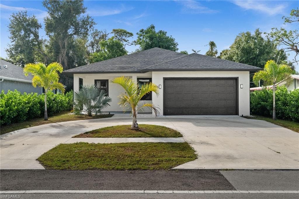 1916 Jefferson AVE FORT MYERS, FL 33901