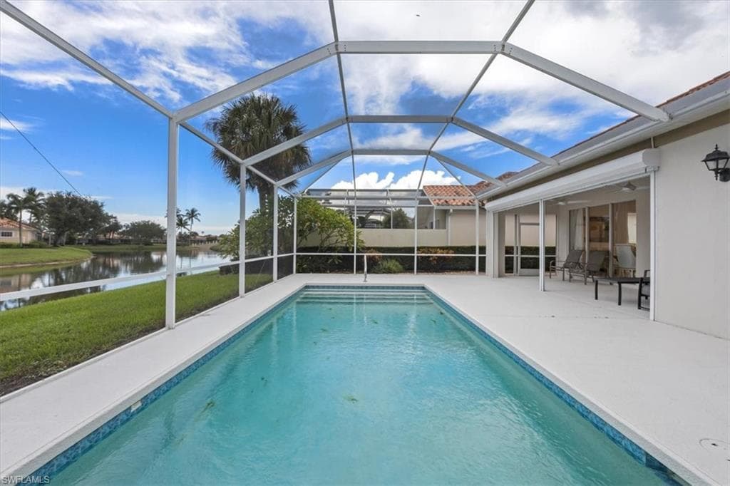 3833 Huelva CT NAPLES, FL 34109