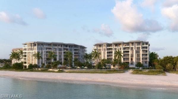 1601 Gulf Shore BLVD N 302