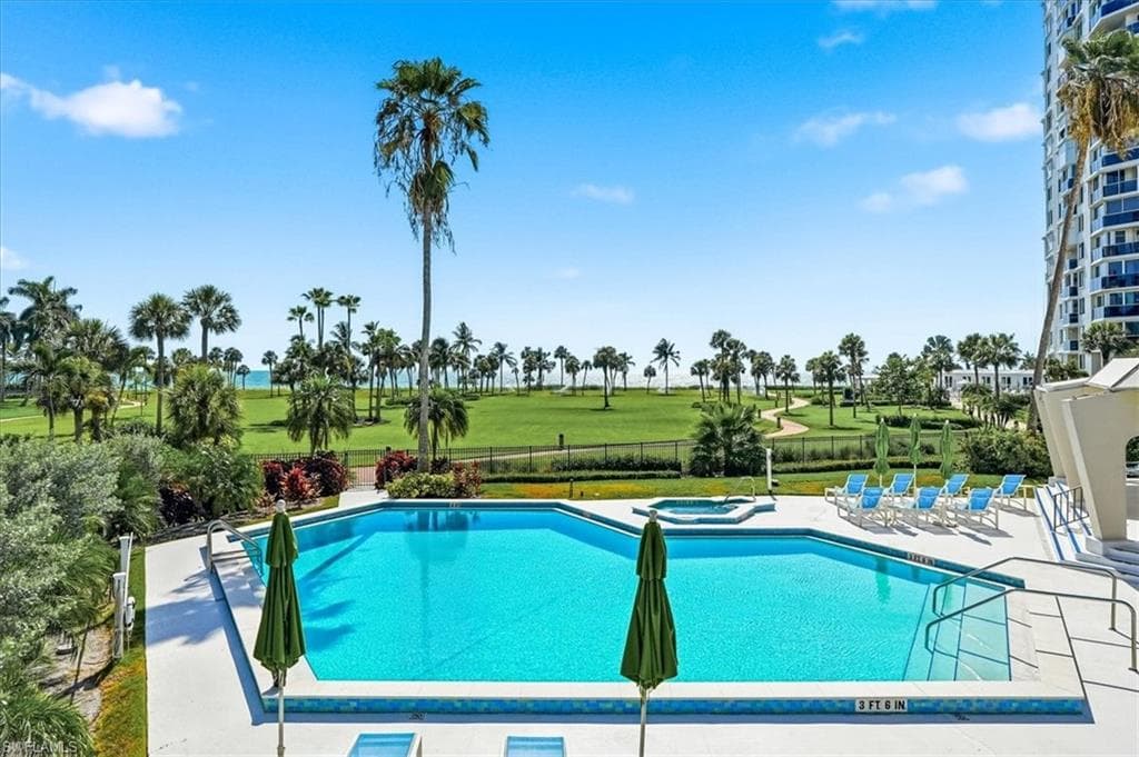 4031 Gulf Shore BLVD N 25 NAPLES, FL 34103