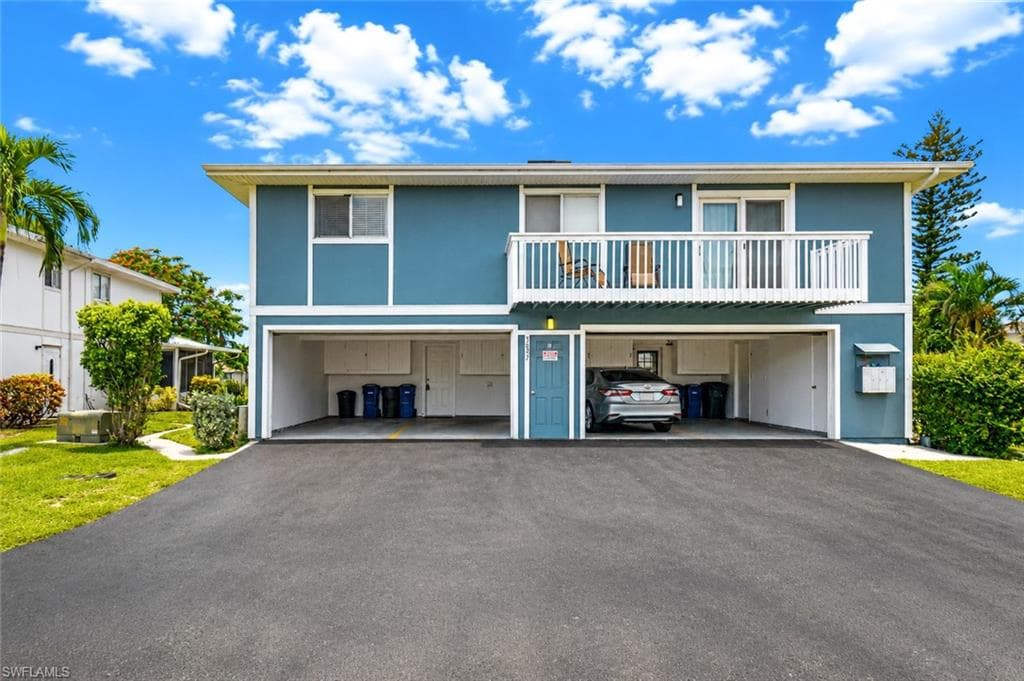 5837 Queen Elizabeth WAY 3 FORT MYERS, FL 33907