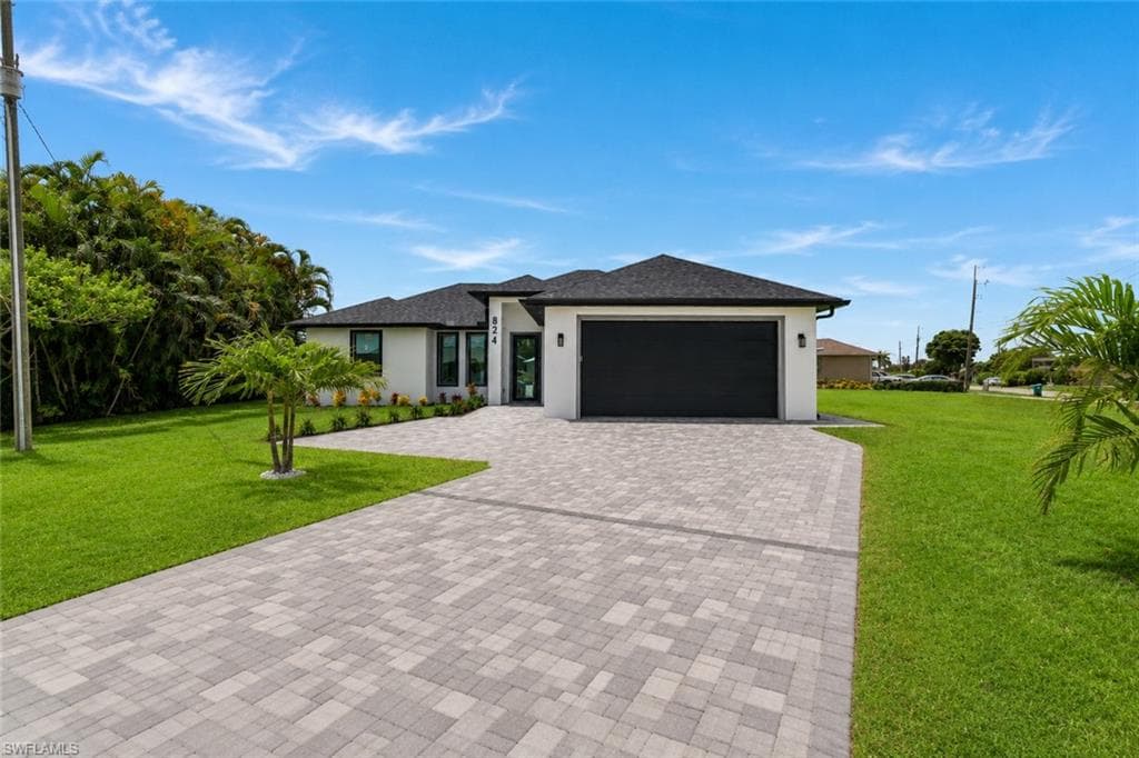 824 SW 15th ST CAPE CORAL, FL 33991