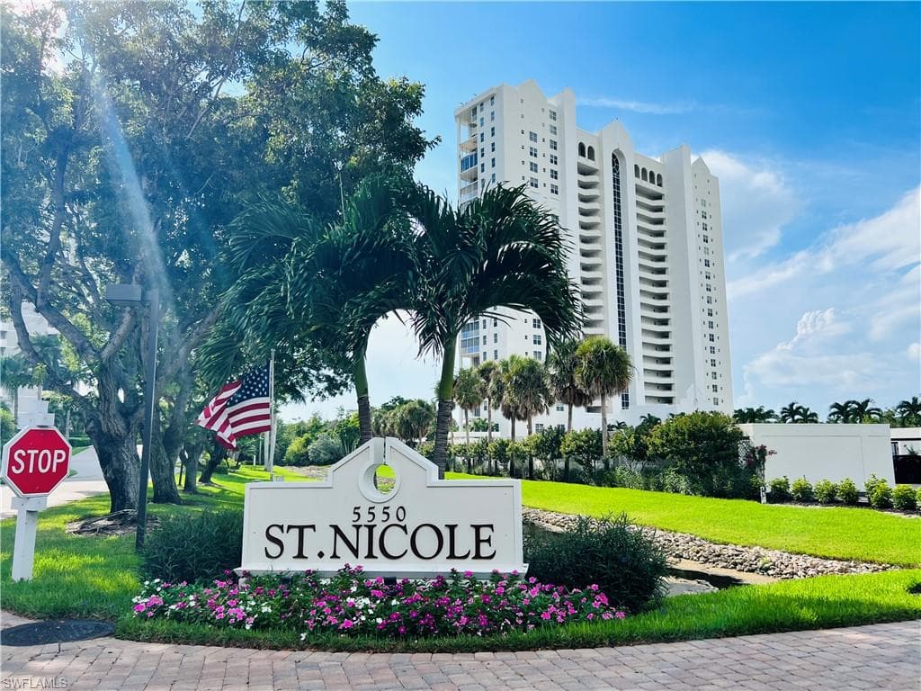 5550 Heron Point DR 704 NAPLES, FL 34108