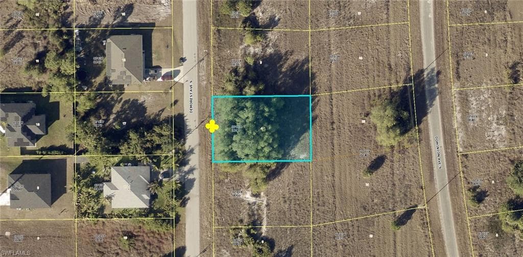 751 Demorest AVE S LEHIGH ACRES, FL 33974