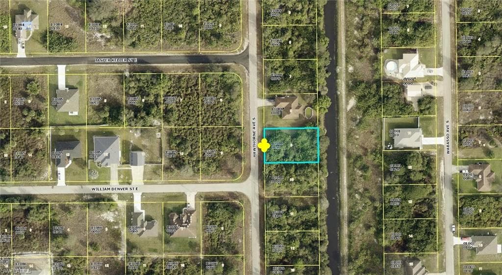 517 Hawthorne AVE S LEHIGH ACRES, FL 33974
